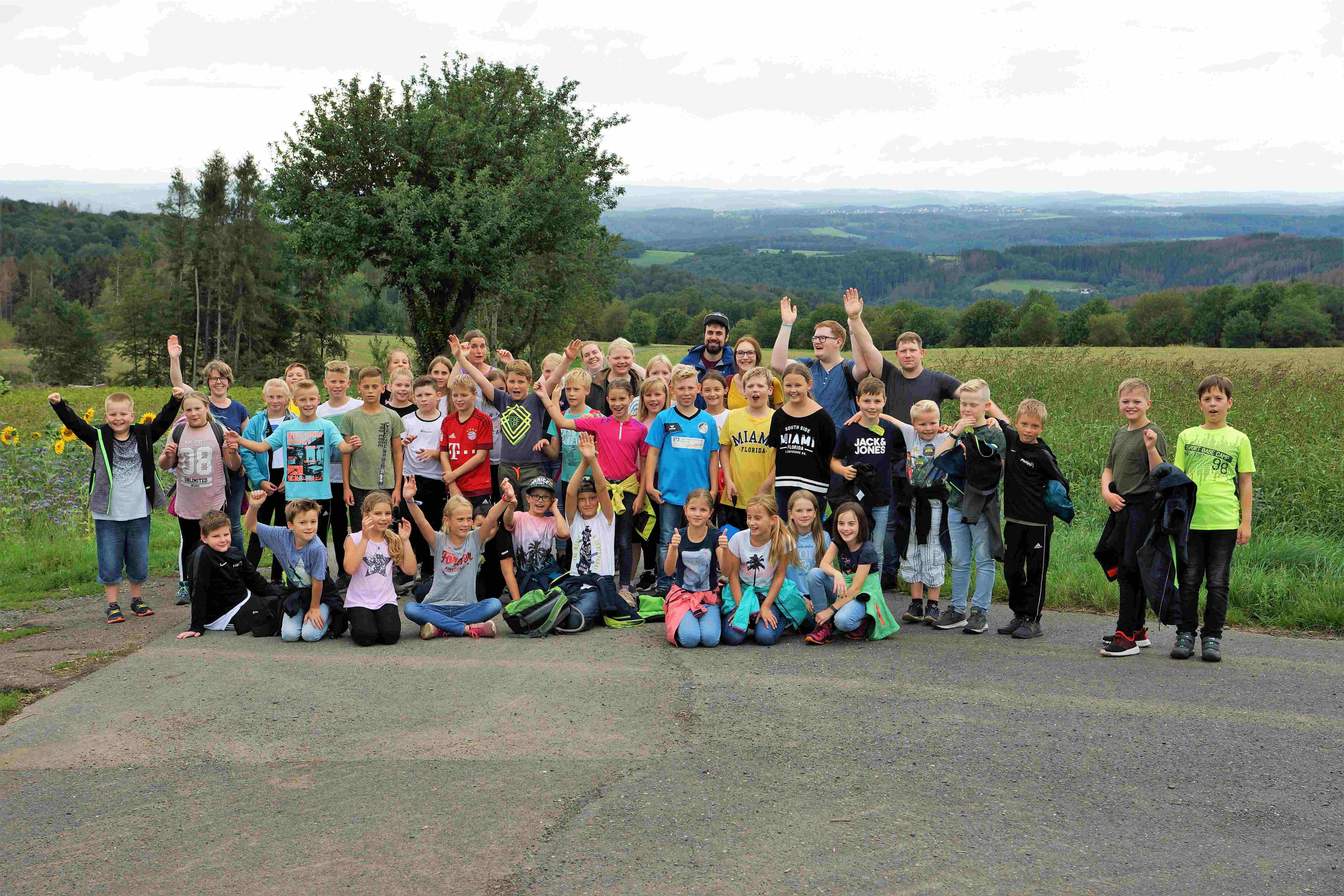 41 Kinder aus Reken im Westerwald – St. Elisabeth auf Tour – Katholische Kirchengemeinde St ...