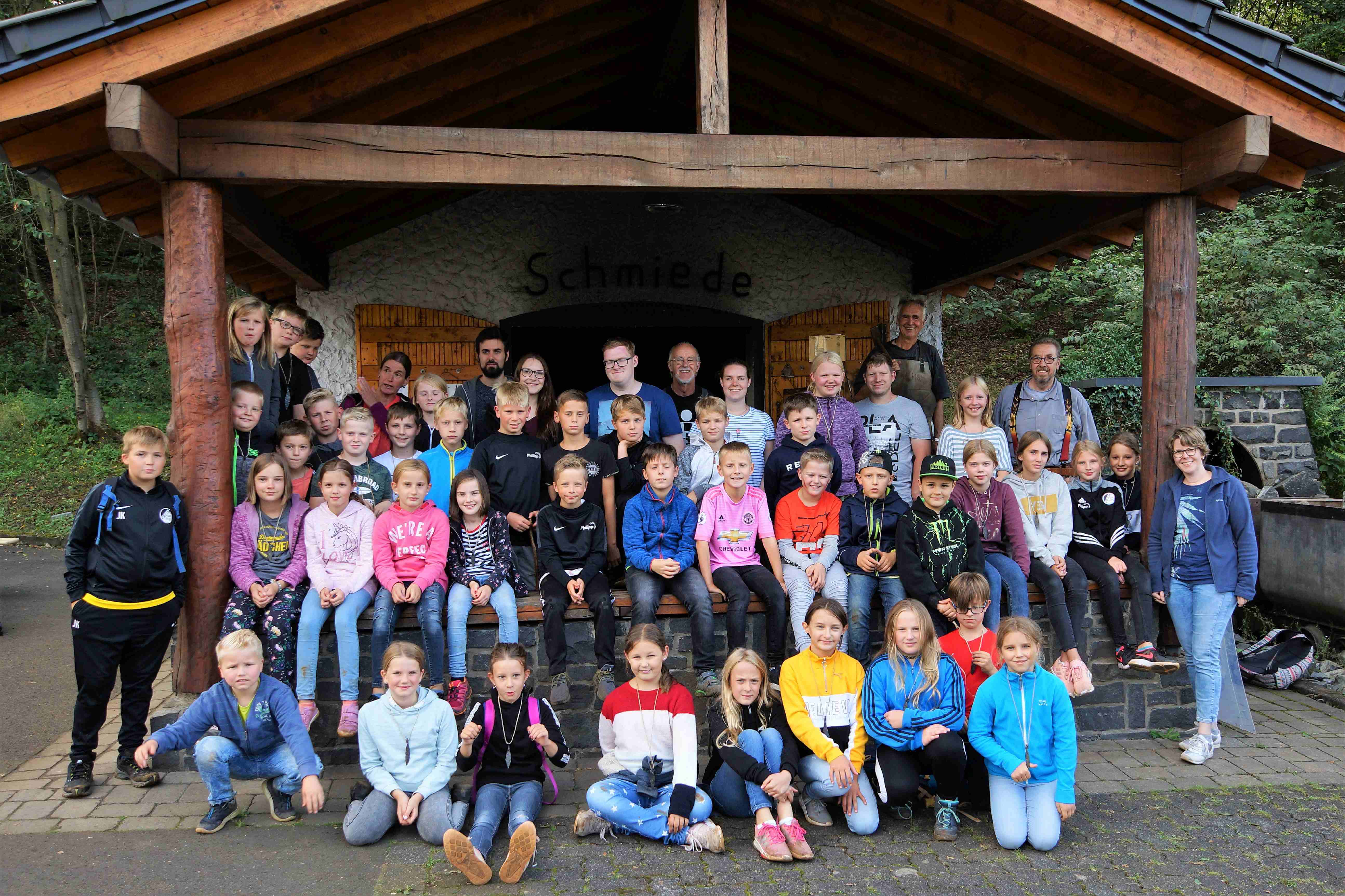 41 Kinder aus Reken im Westerwald – St. Elisabeth auf Tour – Katholische Kirchengemeinde St ...
