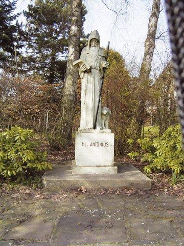 28_antoniusstatue-kleinreken